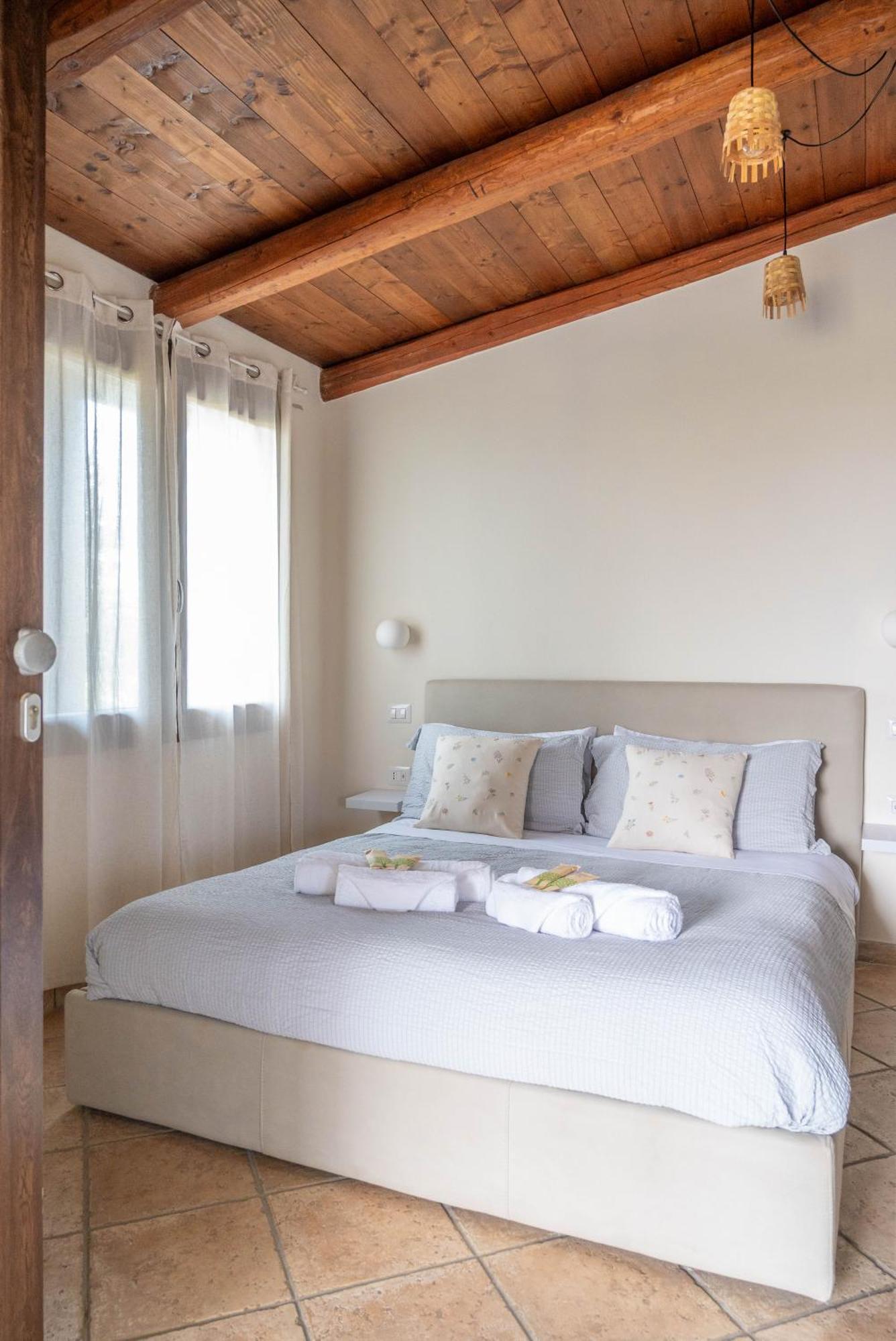 La Botte E Il Vino Rooms Capoterra Dış mekan fotoğraf