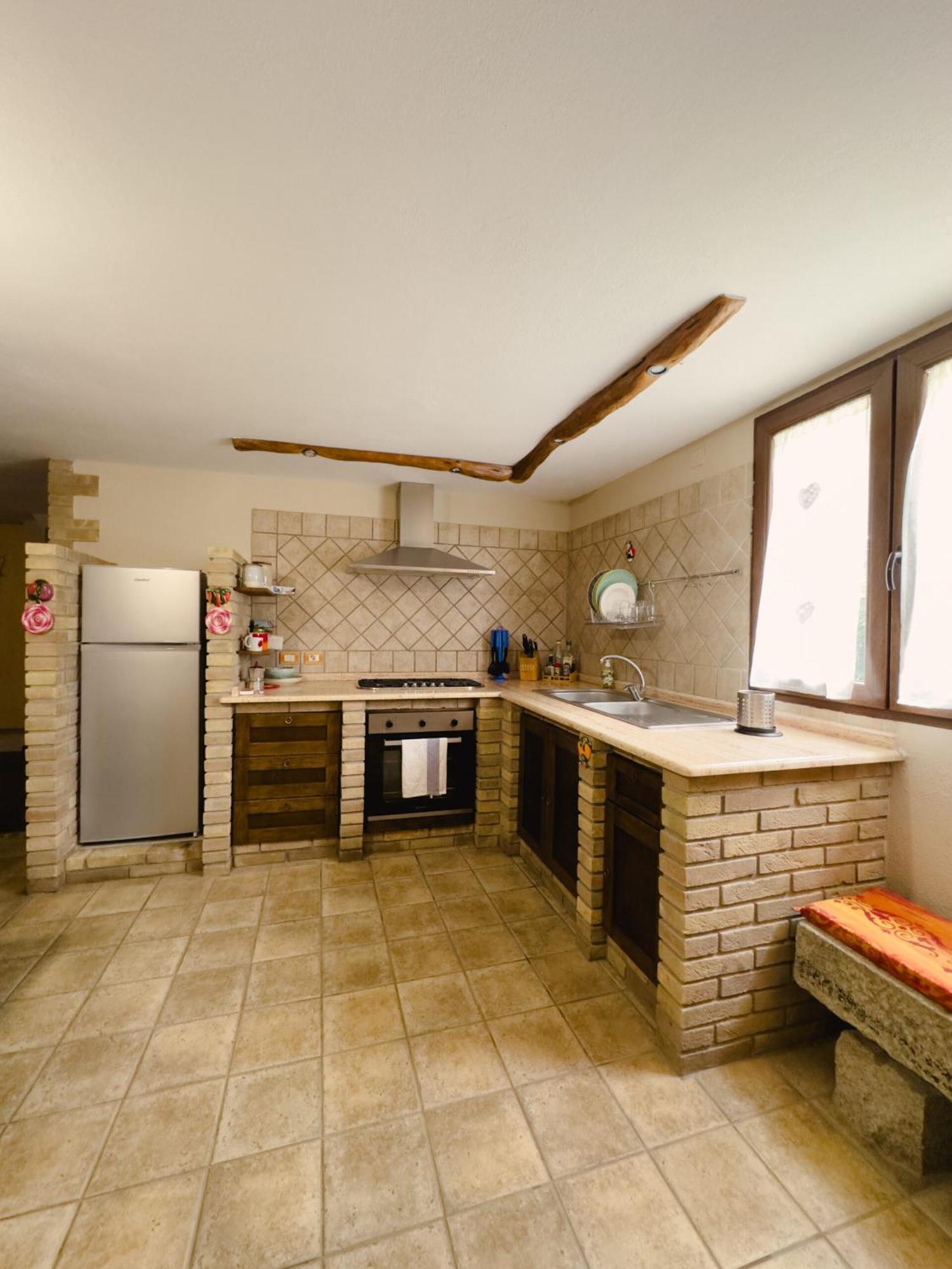 La Botte E Il Vino Rooms Capoterra Oda fotoğraf